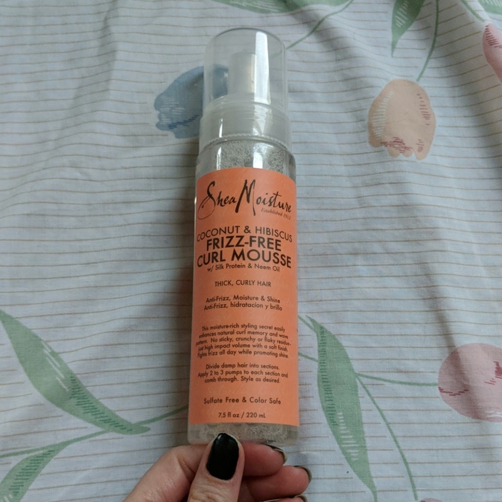 Coconut&Hibiscus Frizz-Free Curl Mousse